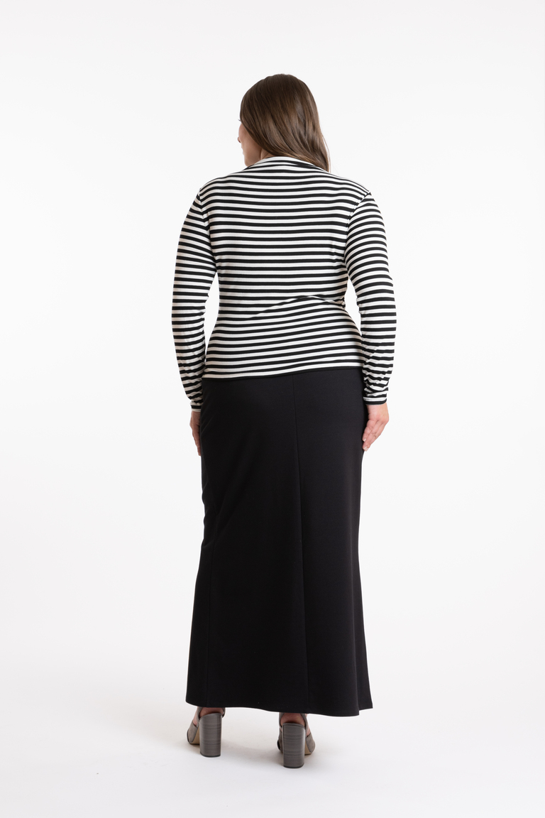 The  sewing pattern, from Seamwork