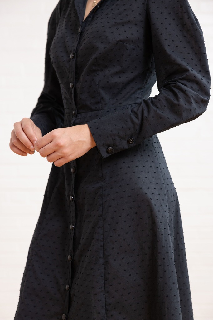 Brom dress waist detail