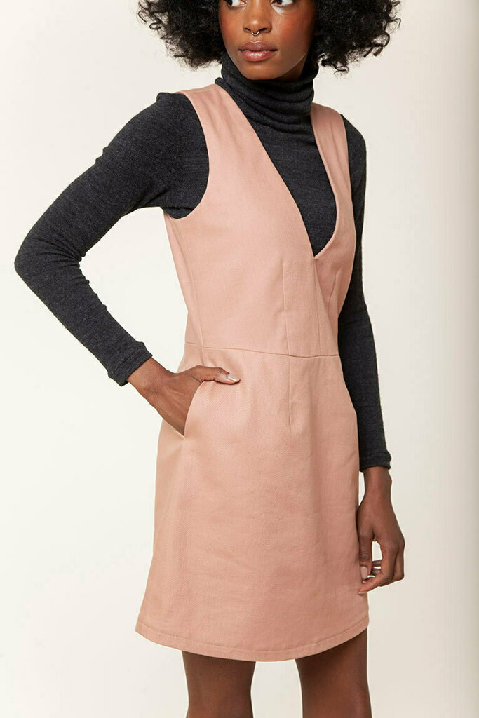 Dani pinafore pocket detail